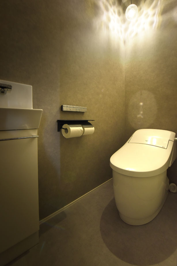 コンフォートハウス ガレージ付きのカッコいい平屋の建築実例画像4