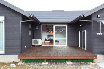 ヤマダホームズ 【平屋】中庭や玄関がＬＤＫとつながって、「面積以上の広さを感じます」の建築実例画像6