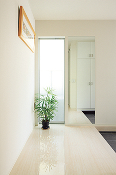 ヤマダホームズ 都心の傾斜地27坪を活かす4層構造　見晴らしも開放感も期待以上にの建築実例画像6