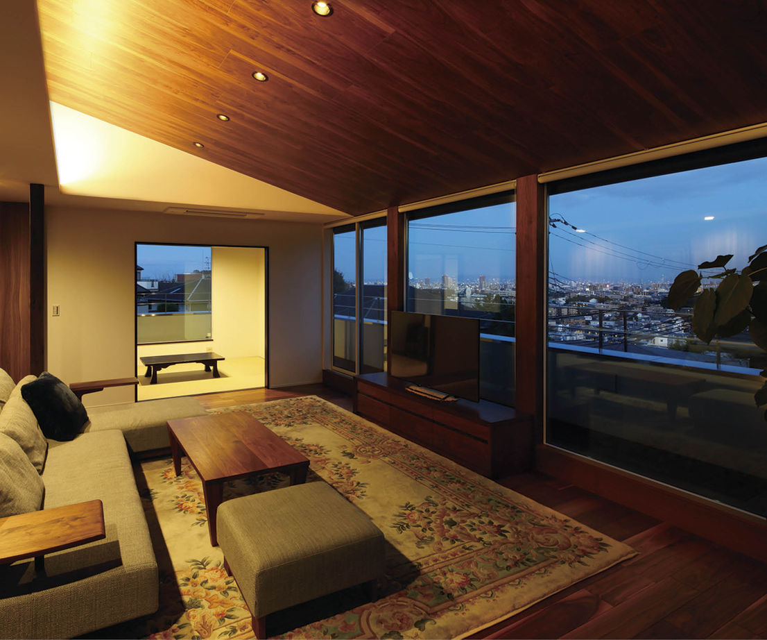 ヤマダホームズ 眺望とプライバシーを両立させてリビングから大パノラマを楽しむの建築実例画像2