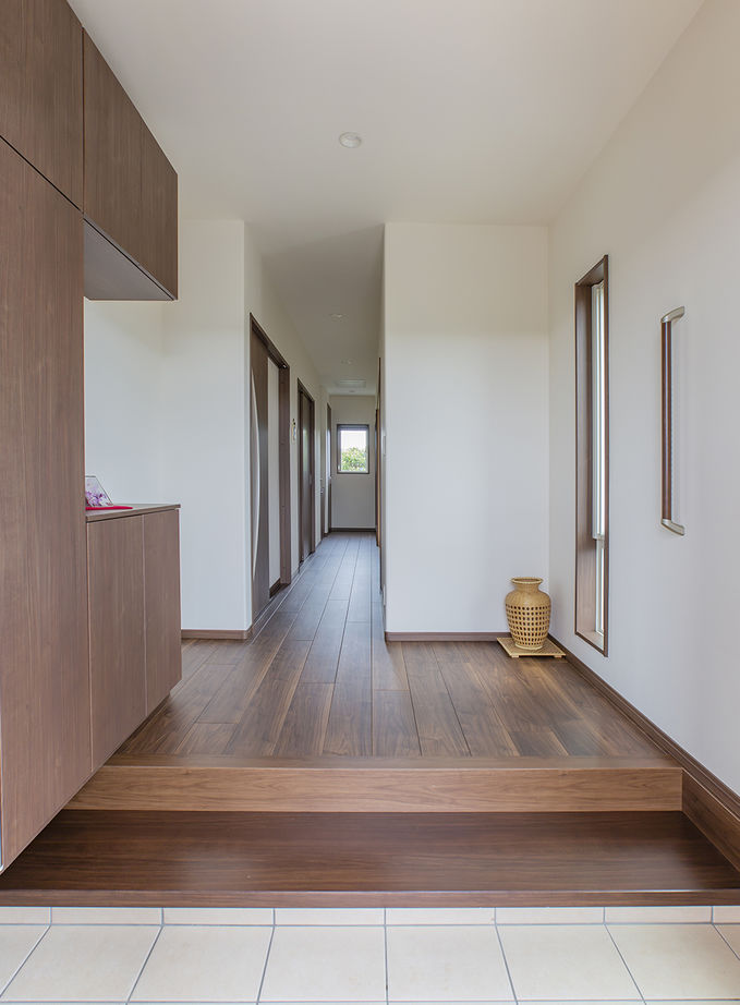 ヤマダホームズ ゆとりの広さと勾配天井の効果で、よりいっそうの開放感を満喫できる、平屋の住まいの建築実例画像6