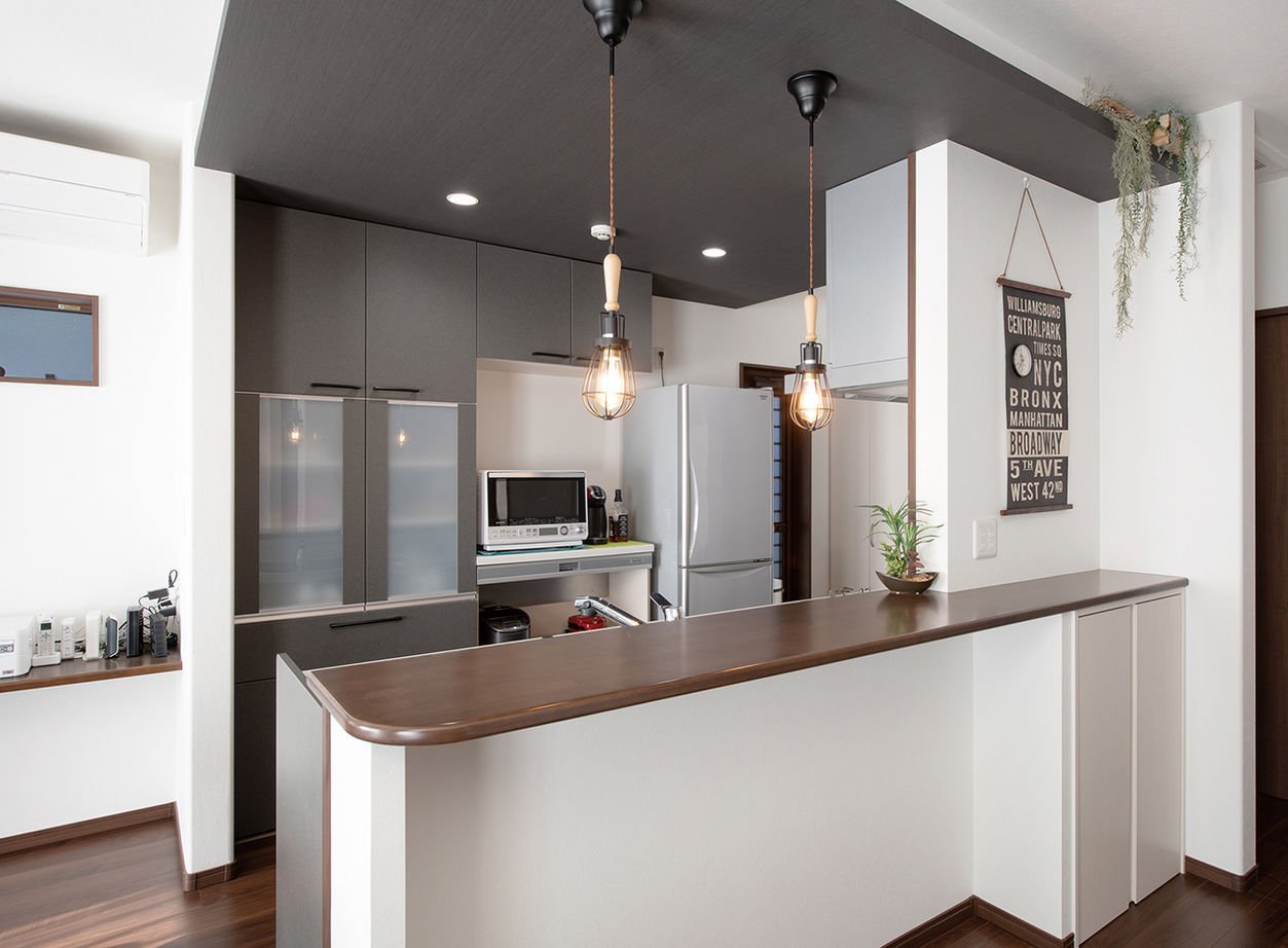 ヤマダホームズ 南面に開口と吹抜けを設けて、あふれる開放感とどこにいても家族の気配が感じられる、理想の住まいにの建築実例画像2