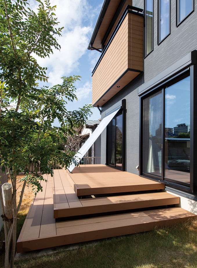 ヤマダホームズ 南面に開口と吹抜けを設けて、あふれる開放感とどこにいても家族の気配が感じられる、理想の住まいにの建築実例画像5