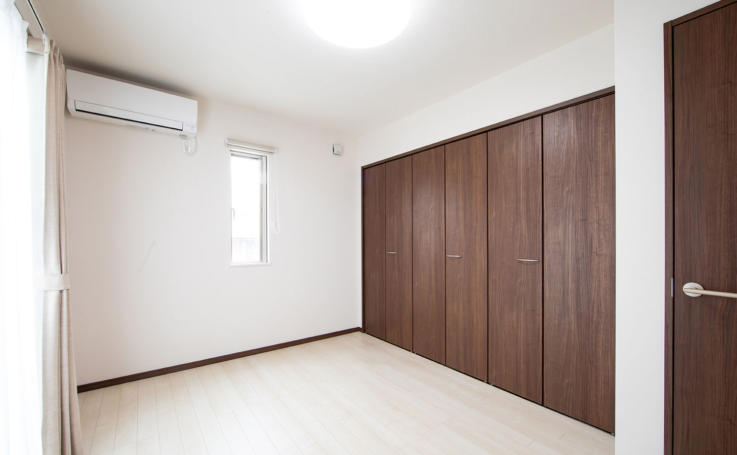 ヤマダホームズ 夫婦ふたり暮らしにちょうどいい広さと間取りの、庭付き20坪平屋の住まいの建築実例画像5