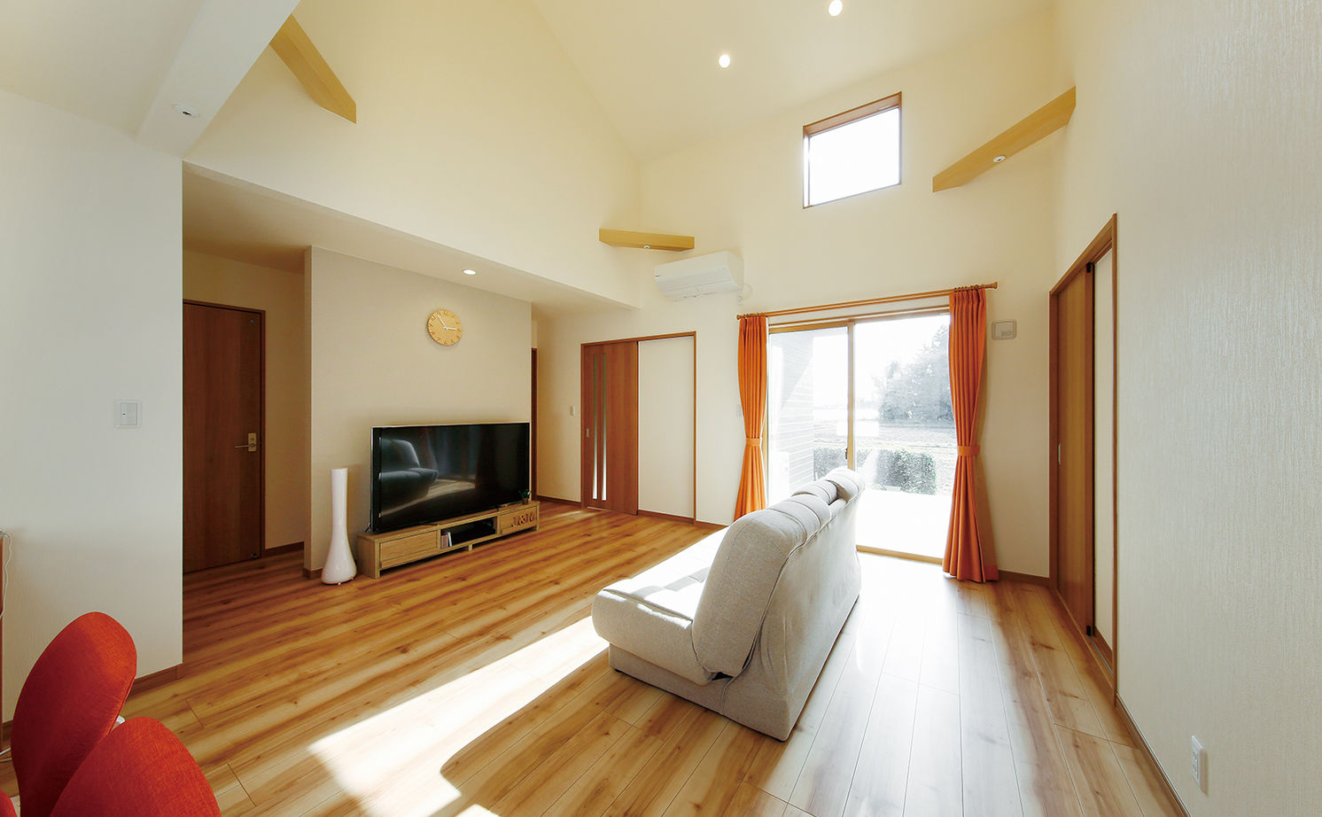 ヤマダホームズ 安心のバリアフリー設計＆将来を見据えたフレキシブルな平屋の建築実例画像