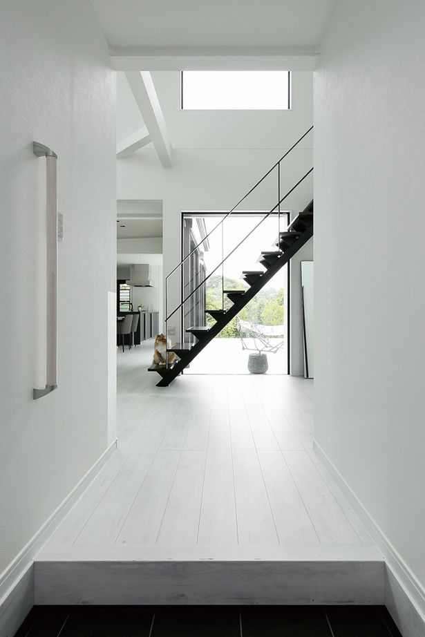 ヤマダホームズ 【3000万円台・間取り図あり】視線を気にせず人もペットものびのび。外に閉じ、内に開く家の建築実例画像4