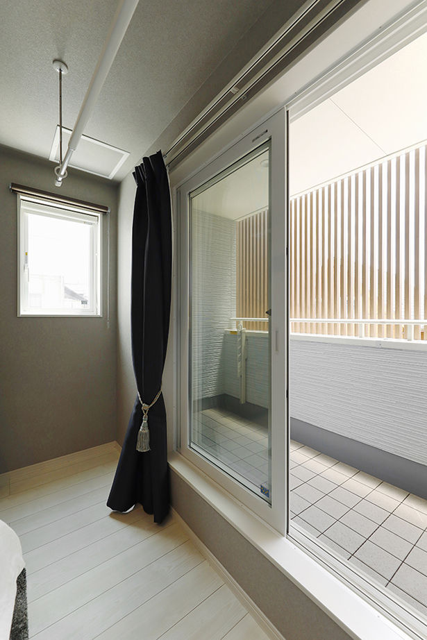 ヤマダホームズ 旅行好きの夫婦がたどり着いた、非日常の寛ぎを味わえるリゾートハウスの建築実例画像8