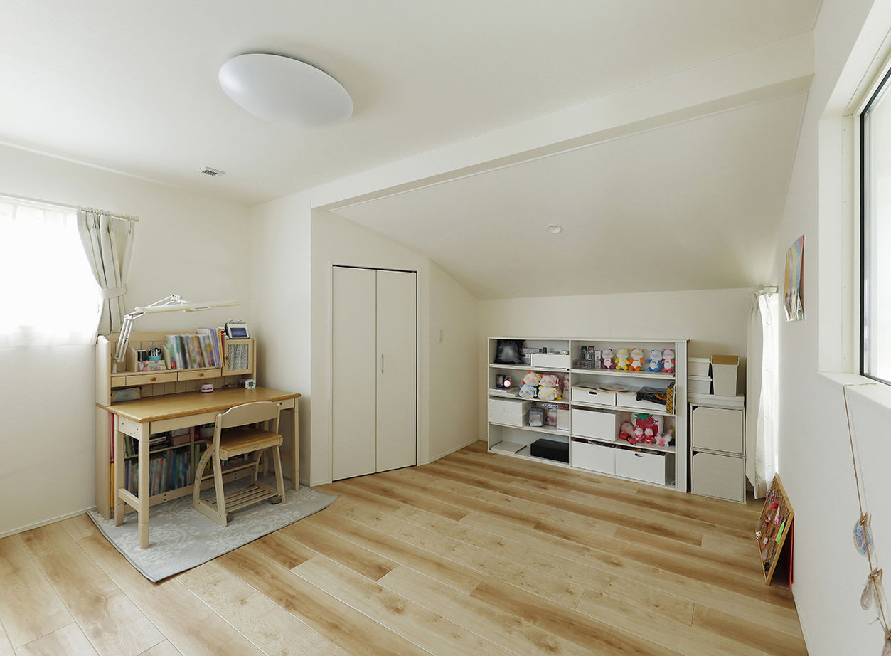 ヤマダホームズ 機能的な動線と収納のアイデアが光る、大屋根の家の建築実例画像10