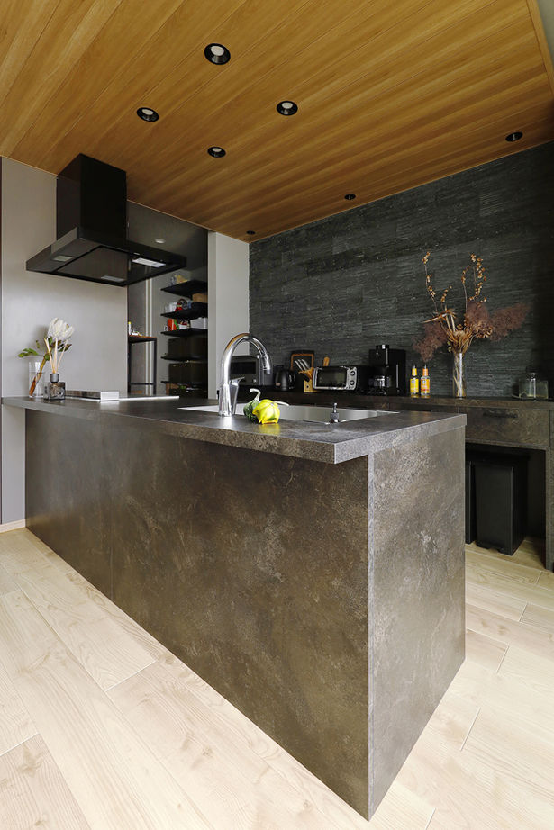 ヤマダホームズ 「石の箱」のように閉じた建物の中で、光と風を浴びながら開放的に暮らすの建築実例画像4