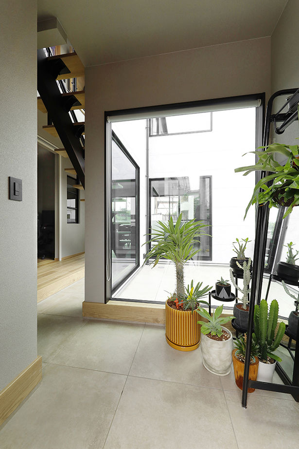 ヤマダホームズ 「石の箱」のように閉じた建物の中で、光と風を浴びながら開放的に暮らすの建築実例画像5