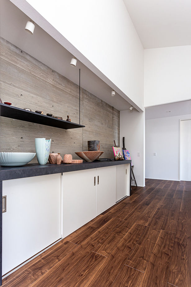 ヤマダホームズ 整然とした大空間に緑の眺望が映える、高台の住まい　の建築実例画像5