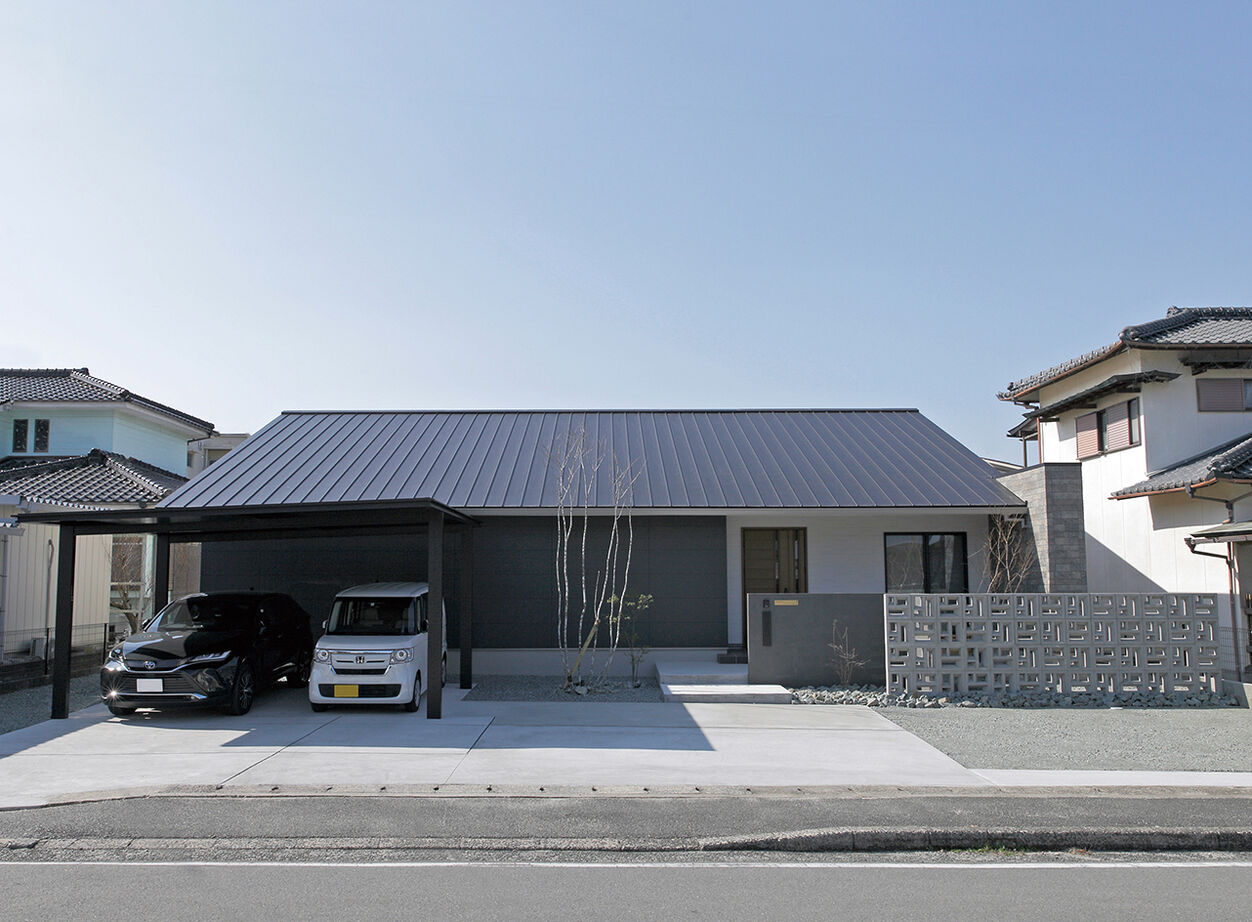 ヤマダホームズ 中庭を回遊しながら暮らす平屋の二世帯住宅の建築実例画像10