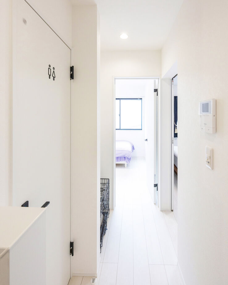 ヤマダホームズ 【都市型３階建て】サウナや二の字キッチン、太陽光発電など、夢と快適を追求した住まいの建築実例画像8