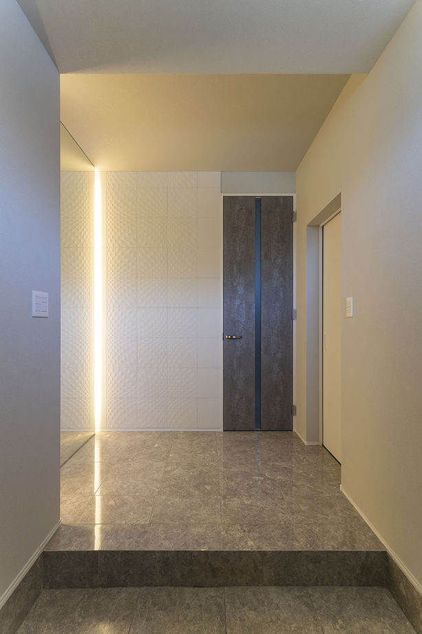 愛される「LDK」iiMA by VISIO 【ビルトインガレージ／ペット／間取図有】日常を贅沢に演出するラグジュアリーデザインのガレージハウスの建築実例画像9