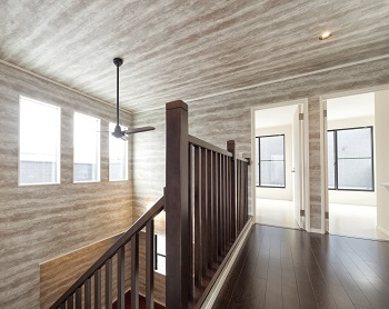 日栄商事 【2000万円台】自由設計でこだわりを叶えた   愛車がガレージに映える邸宅の建築実例画像6