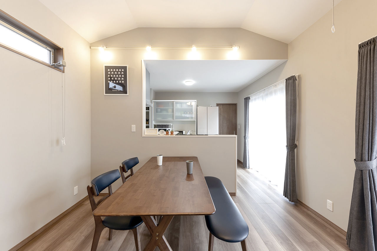 日栄商事 【1000万円台】中庭を囲むコの字型の建物でプライバシーも確保。のびのび暮らせる理想どおりの平屋の建築実例画像5