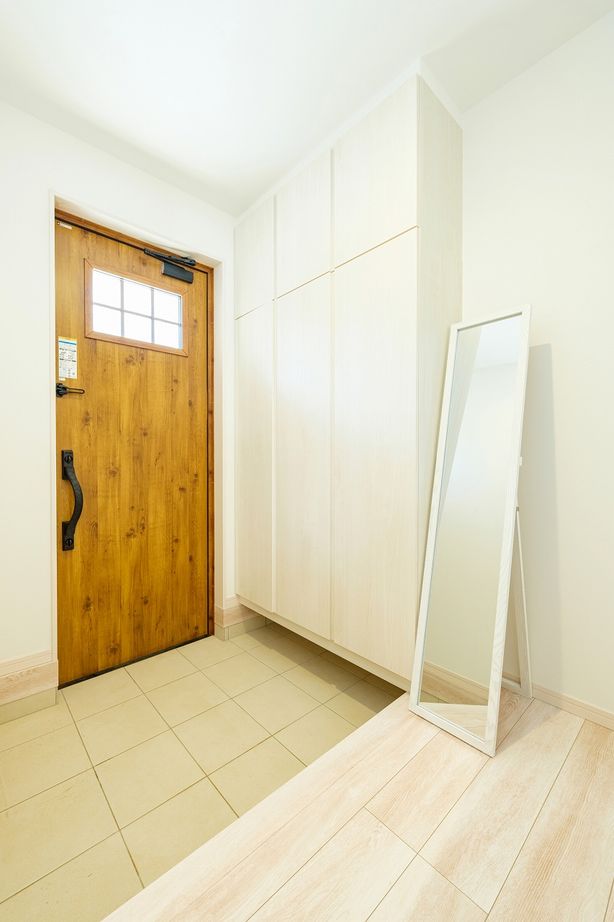 日栄商事 【1500～2000万円】回遊動線と収納計画で暮らしやすい。白×木目の爽やかな平屋の建築実例画像9