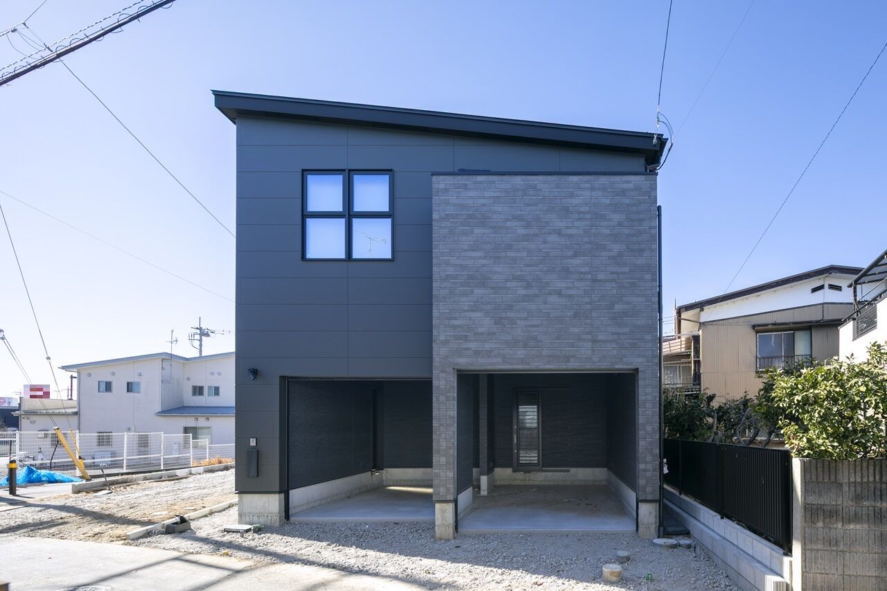 日栄商事 【3000万円内で叶うガレージの家/間取り図有】車やダイビングなど大容量の収納で趣味人も大満足の家の建築実例画像4