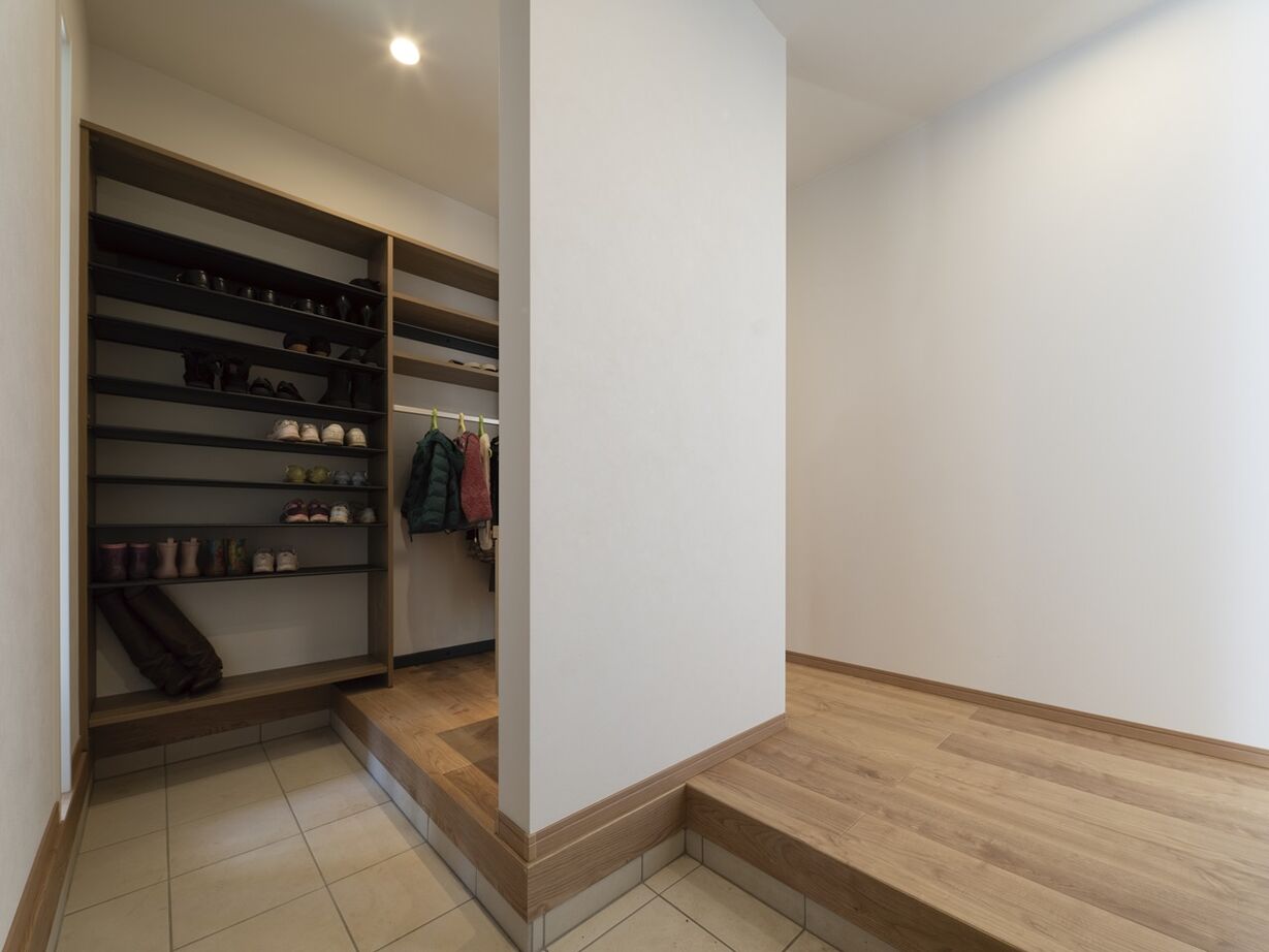 日栄商事 【2000万円台/平屋/間取り有】家族が集うリビング中心主義に家事ラクをプラスした平屋の建築実例画像6