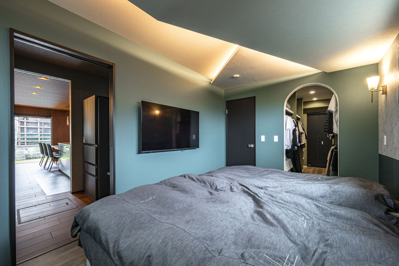 辰巳住研 【ガレージ/回遊動線/猫部屋/隠し扉】ディテールまで美しく。～ラグジュアリーに包まれたガレージハウス～の建築実例画像8