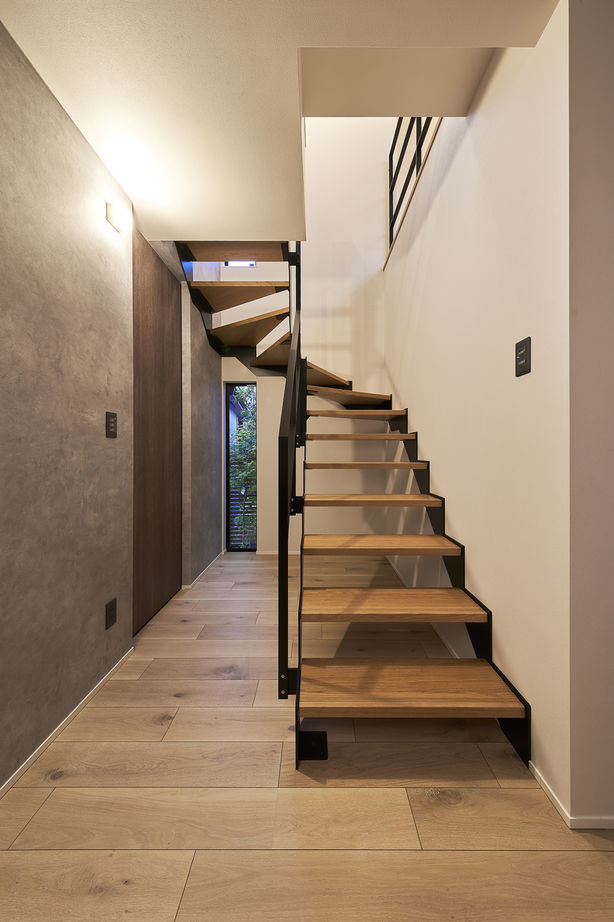 Gハウス 【大阪府/高気密高断熱/2000万円台】性能とおしゃれ、いずれにも妥協せず、心身がくつろぐ快適な住まいにの建築実例画像3