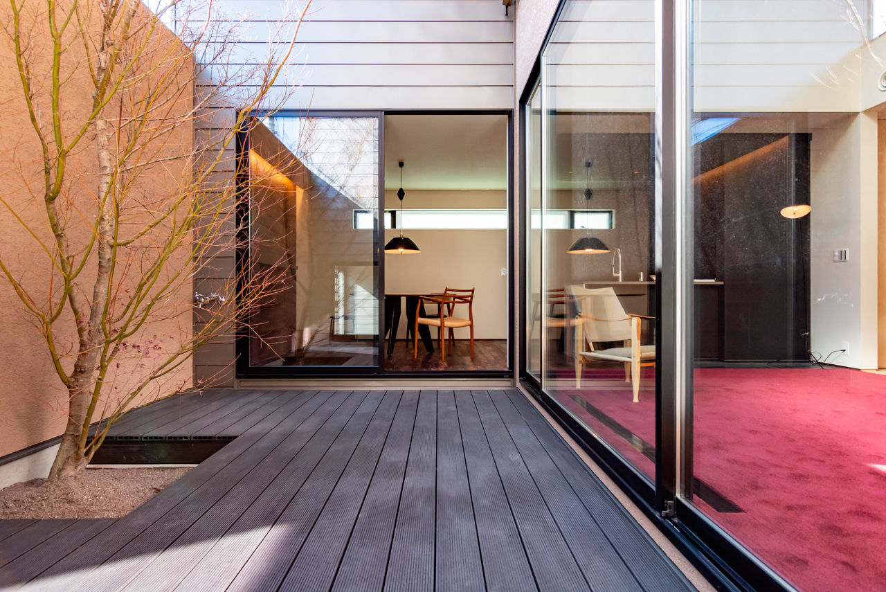 バロック 【愛知県｜中庭×ガレージハウス】シームレスな間取りで開放的に。イメージは「日本を愛する外国人の家」の建築実例画像4