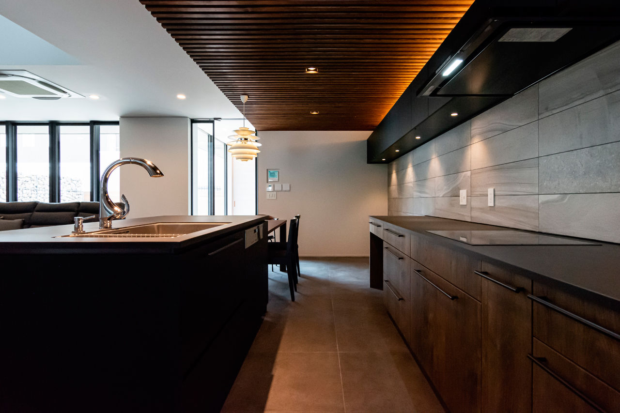 バロック 【名古屋市｜ガレージハウス】コンセプトはグランピング。開放感たっぷりのナチュラルでグラマラスな家の建築実例画像4