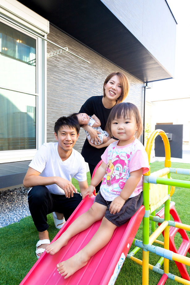 ヤマト住建 全館空調と太陽光発電搭載で、年間の電気代は今のところプラス！壁紙の配色がモダンな内装にもこだわった家の建築実例画像10