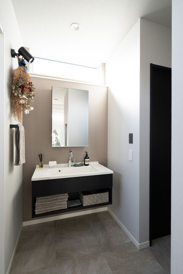 ヤマト住建 【ホテルライク／３LDK】美しさを極めた、アーティスティックな室内空間の建築実例画像5