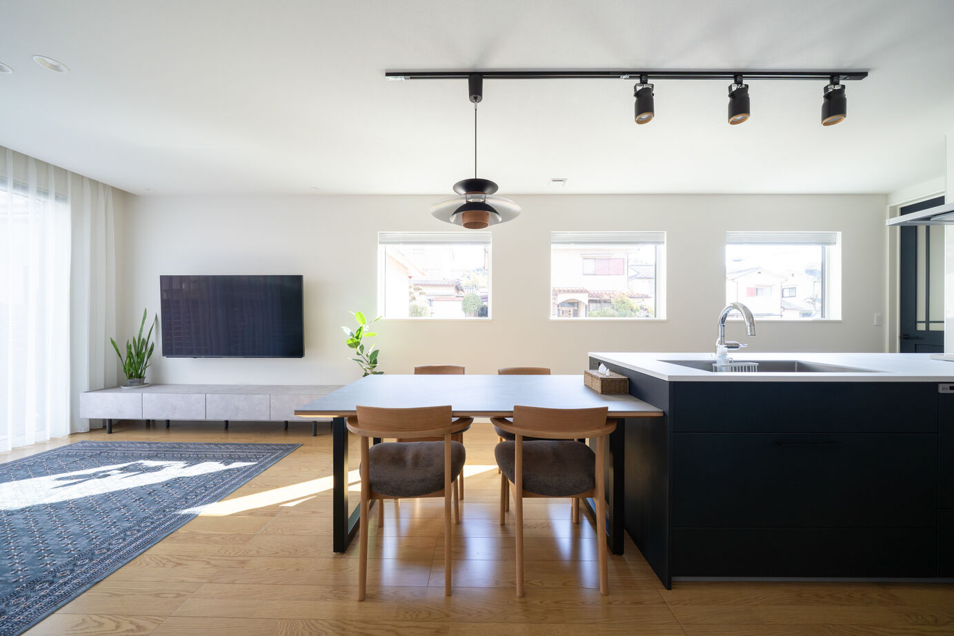 ヤマト住建 【約24坪／平屋／ペット／庭】愛犬にのびのびと過ごせる空間を。夢を叶えた平屋の家の建築実例画像3