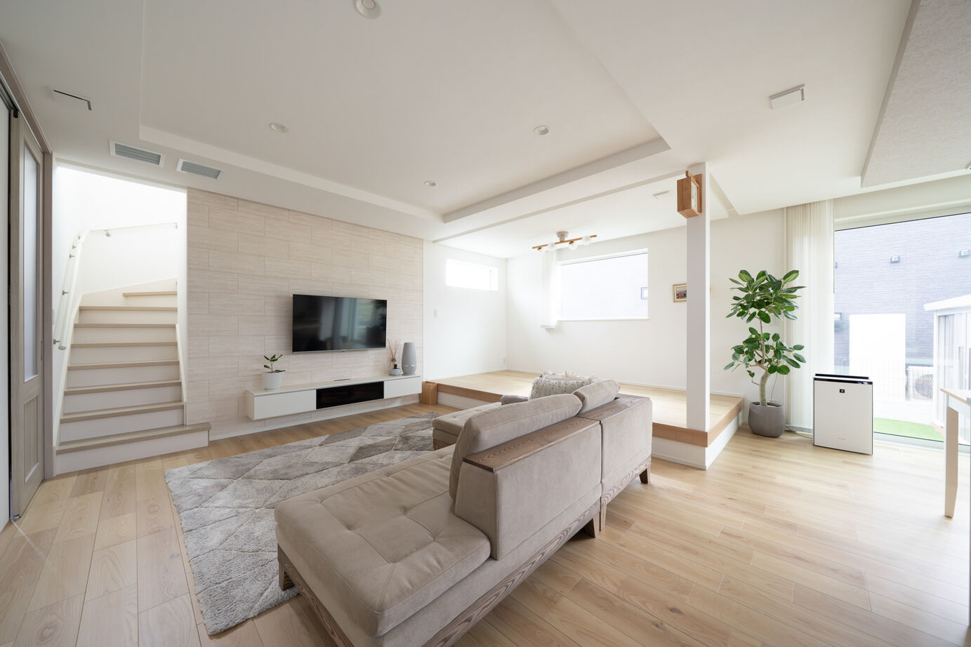 ヤマト住建 【省エネ／エアフローシステム】考え抜かれた回遊動線が叶えてくれる、ストレスフリーな毎日の建築実例画像2