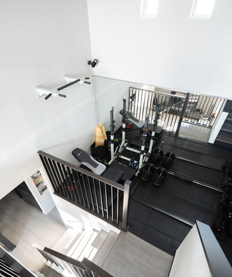 ヤマト住建 【スキップフロア/シアタールーム/吹き抜け】多層空間が愉しい！意匠性＆開放感にあふれた住まいの建築実例画像4