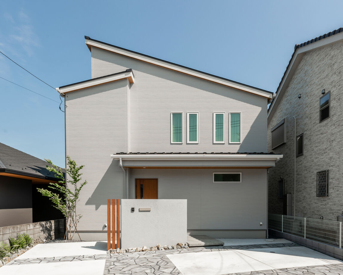 ヤマト住建 埼玉県南埼玉郡/全館換気空調システム「エコエアFine」/20帖超の吹抜けLDK/冬も半袖で過ごせる高性能な家の建築実例画像10