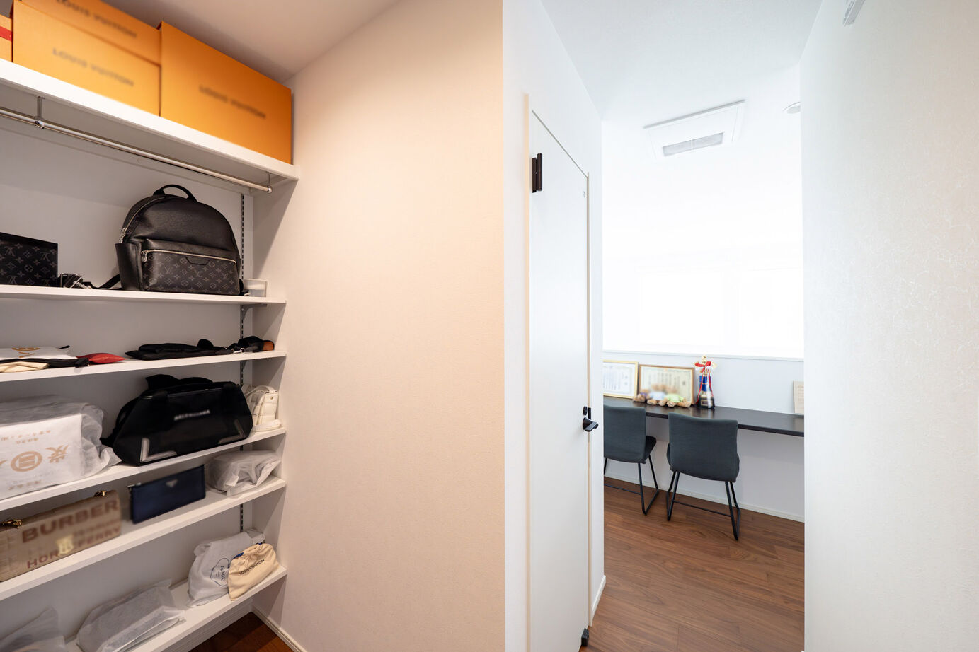 ヤマト住建 兵庫県加古川市/吹抜け/デザイン性も住み心地も実現。家で過ごす時間が何よりも幸せにの建築実例画像8