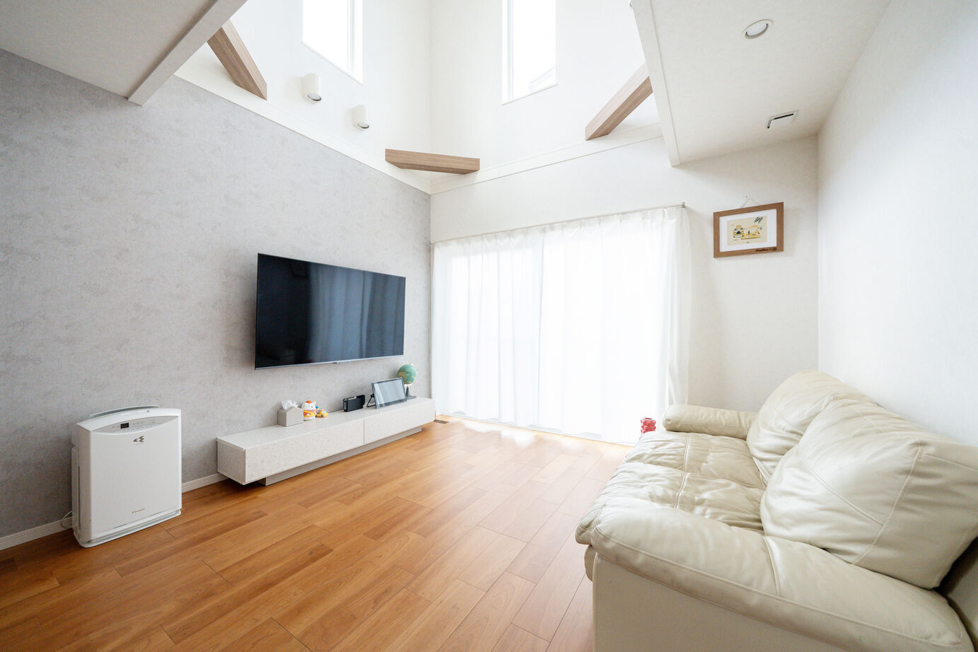 ヤマト住建 兵庫県赤穂市/北欧風をイメージした落ち着いた内装と、機能的な生活動線を叶えた家の建築実例画像4