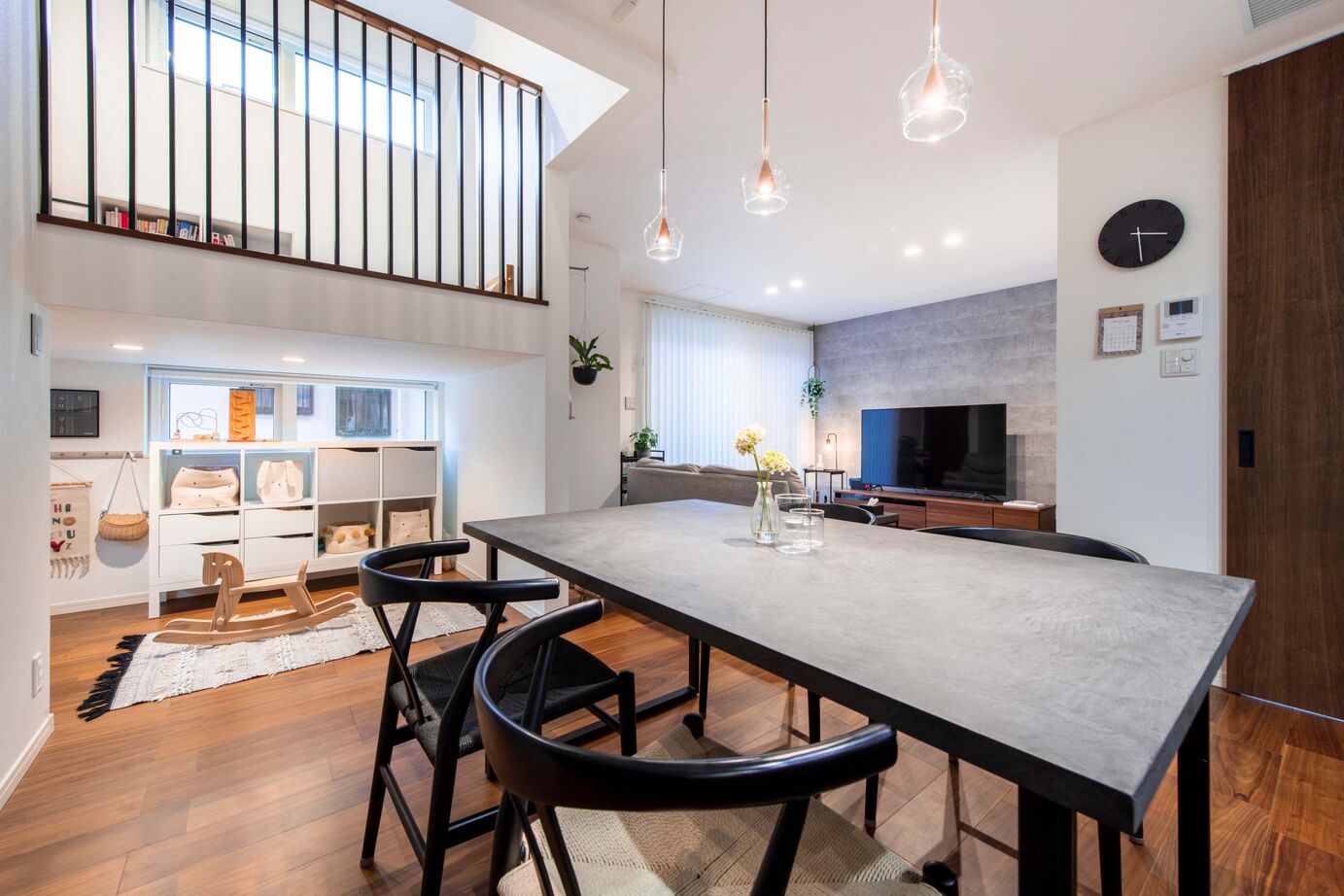 ヤマト住建 全館空調/子どもたちがノビノビと過ごせる、スキップフロアのある家の建築実例画像2