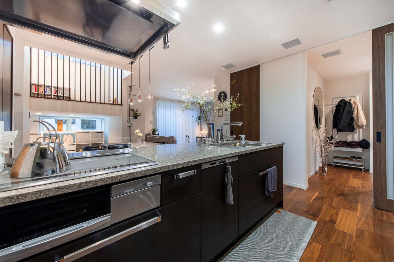 ヤマト住建 全館空調/子どもたちがノビノビと過ごせる、スキップフロアのある家の建築実例画像5