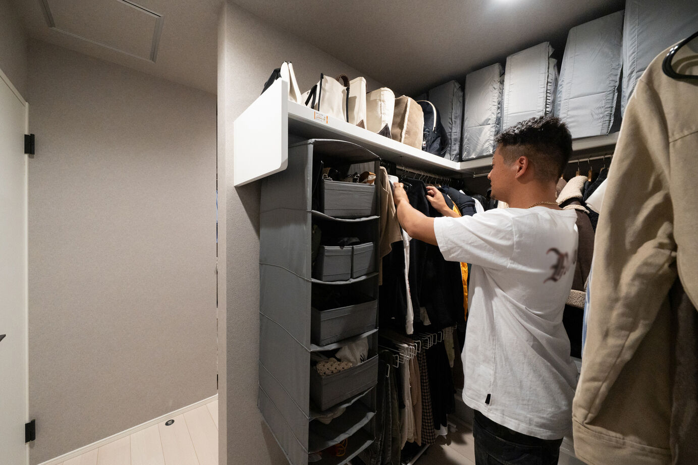 ヤマト住建 兵庫県加古川市/ワンフロアに広がる贅沢──ホテルライクな平屋で過ごす日常の建築実例画像7