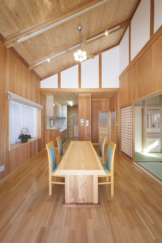 深澤木材 【2500～3000万円/28坪/間取り/無垢/木の家/和室】匠の技が光る選りすぐりの木材が息づく和モダン平屋住宅の建築実例画像4