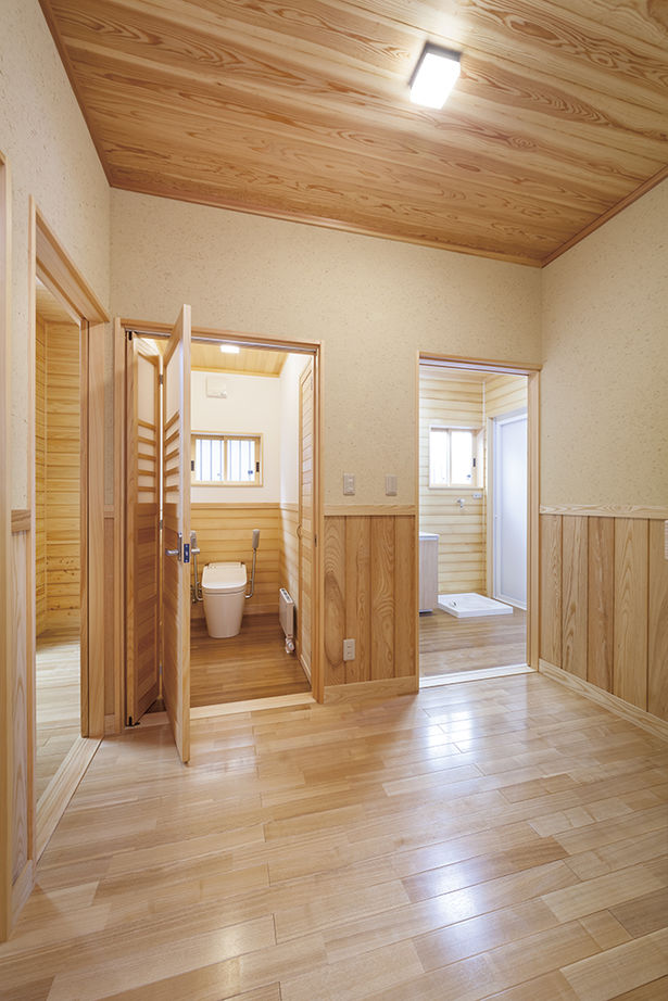 深澤木材 【2500～3000万円/28坪/間取り/無垢/木の家/和室】匠の技が光る選りすぐりの木材が息づく和モダン平屋住宅の建築実例画像8