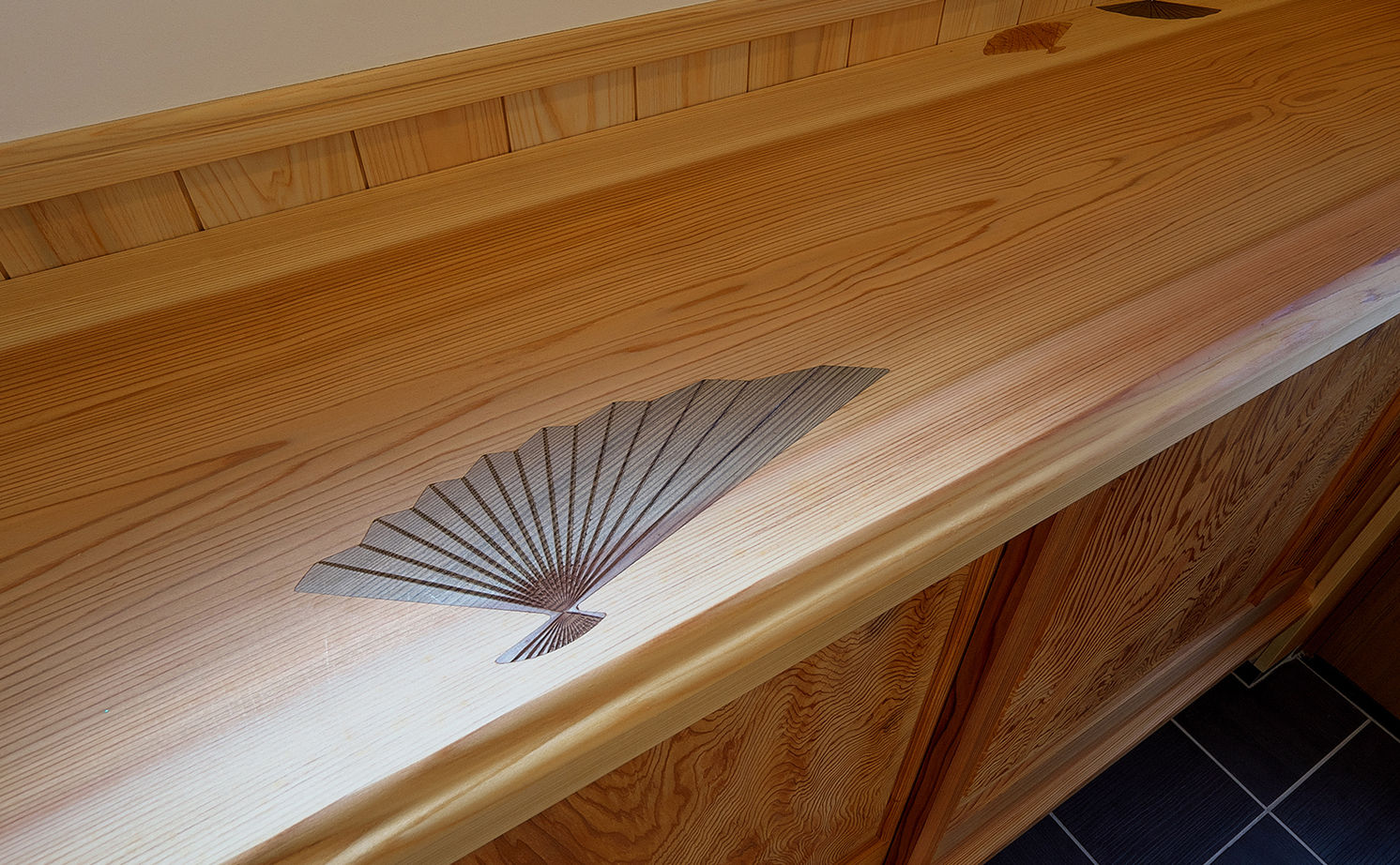 深澤木材 【31坪/瓦屋根/自然素材】モデルハウスで一目惚れした伝統的な和風建築。木の香り漂う旅館のような家の建築実例画像4