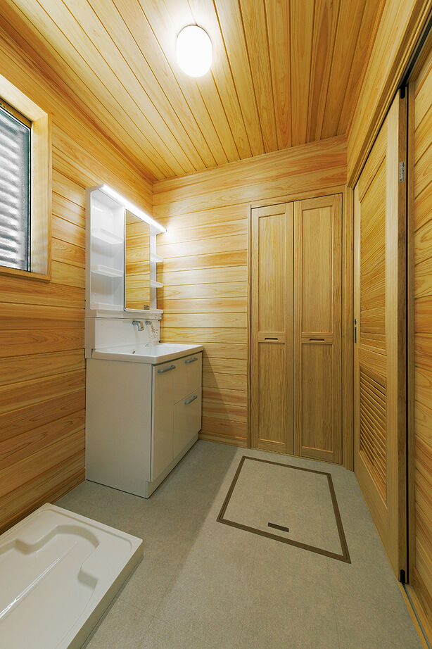 深澤木材 【34坪台/和風/自然素材/造作/間取り図有】たくさん使われた無垢材の雰囲気に心躍る、愛着の増す木の家の建築実例画像8