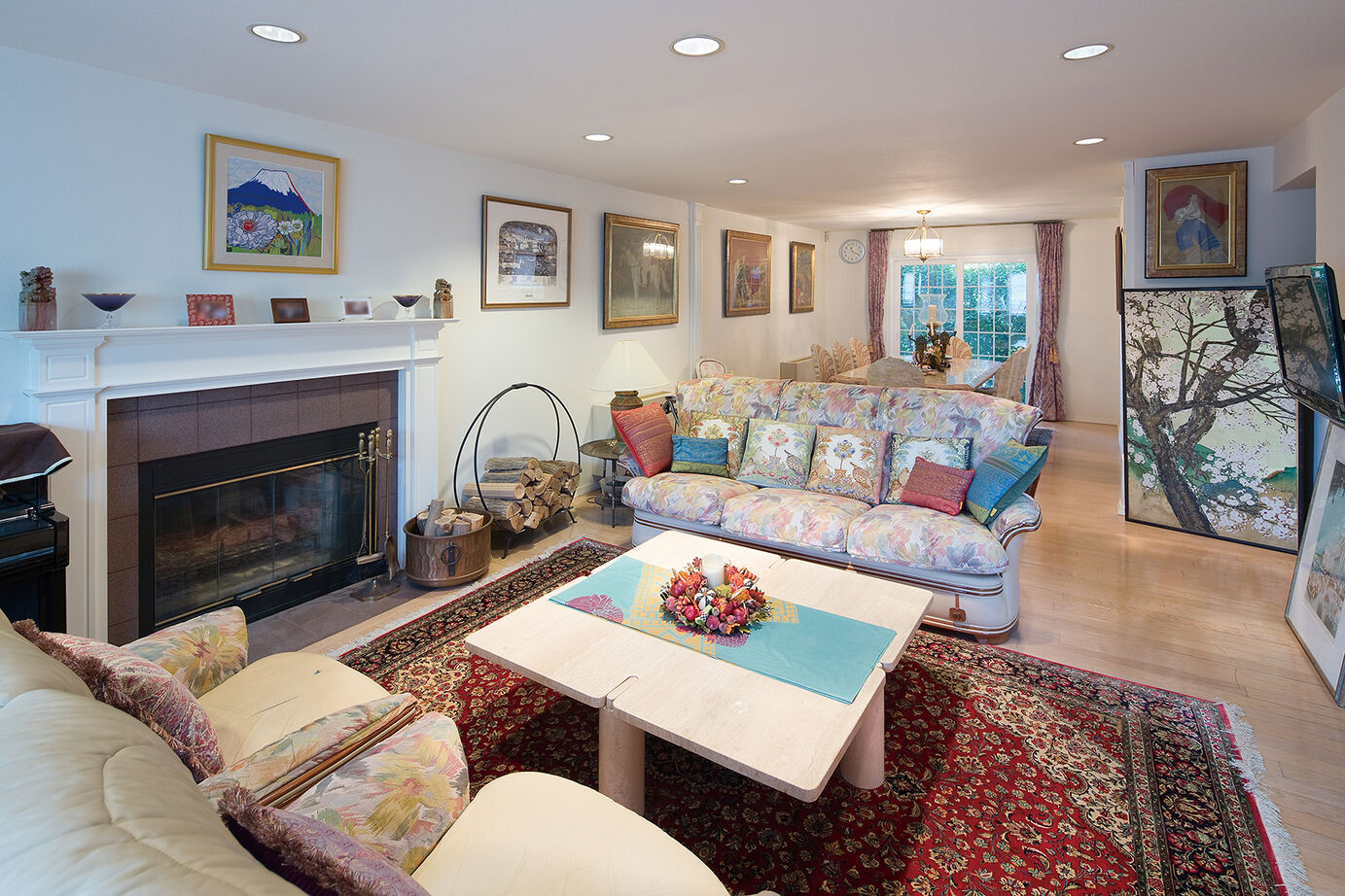 アーバンホーム 【8000万円台/車2台分/中庭/間取り図】本場の米国式スタイルを楽しむアメリカンビルトインガレージハウスの建築実例画像4