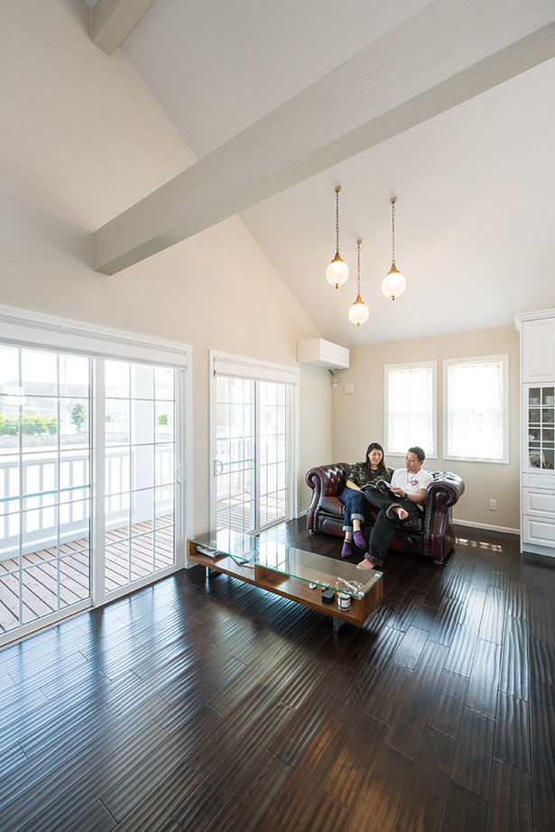 アーバンホーム 【3000万円台/間取り図】まさに憧れ。大空間のビルトインガレージを楽しむロフト付き平屋アメリカンハウスの建築実例画像6