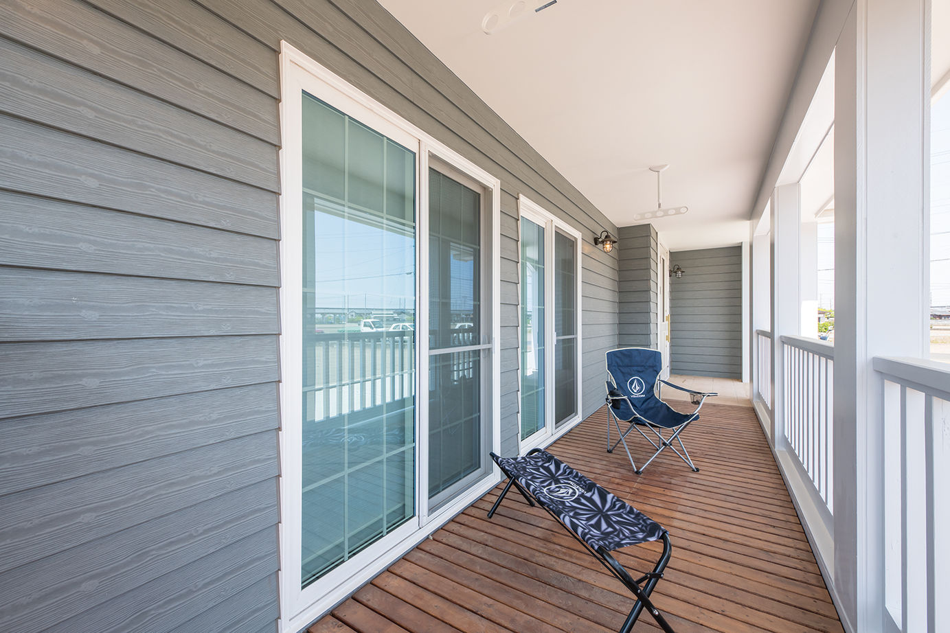 アーバンホーム 【3000万円台/間取り図】まさに憧れ。大空間のビルトインガレージを楽しむロフト付き平屋アメリカンハウスの建築実例画像12