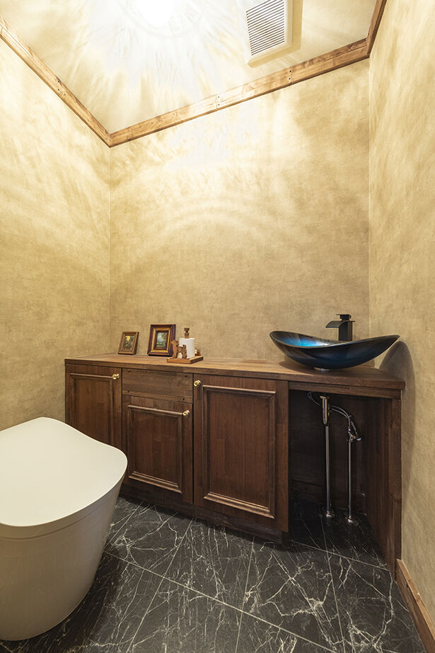 アーバンホーム 【5000万円台／店舗併用／吹抜／間取図】ハーフティンバー様式×古民家風でつくるクラシカルな二世帯住宅の建築実例画像7