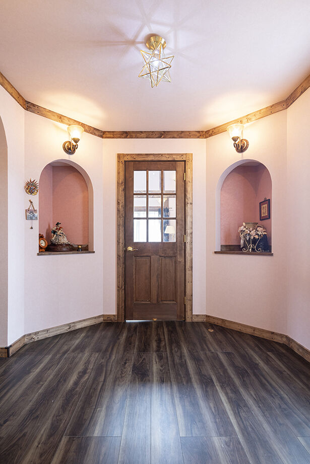 アーバンホーム 【5000万円台／店舗併用／吹抜／間取図】ハーフティンバー様式×古民家風でつくるクラシカルな二世帯住宅の建築実例画像11