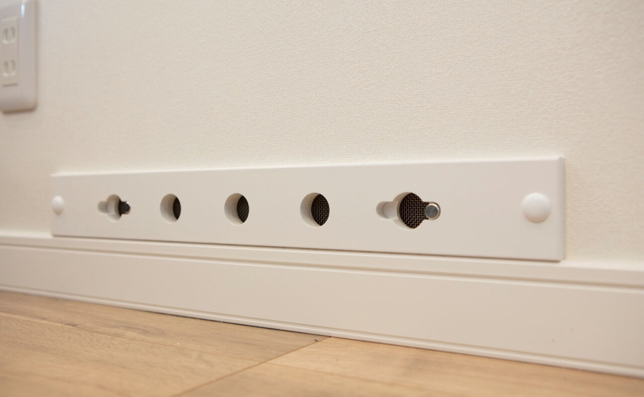 伊沢工務店 【WB工法】2階LDKは大胆な4mの勾配天井。開放感あふれる暮らしでも、季節に適した住環境が保たれる住宅の建築実例画像10