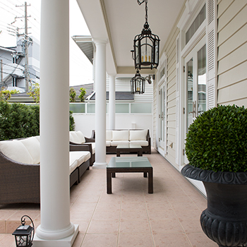 メープルホームズインターナショナル 【コンテンポラリースタイル】おもてなしの心を随所に取り入れた、センスと気品あふれるオーダーメイドの家の建築実例画像10