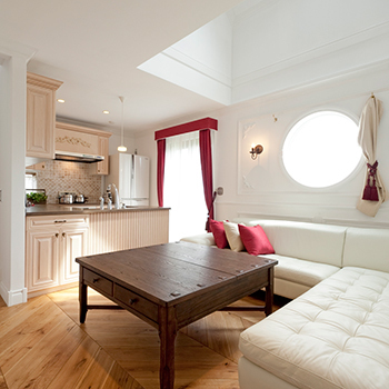 メープルホームズインターナショナル 【パリスタイル】「パリのアパルトマン」を忠実に再現。狭小地でも狭さを感じさせない事務所兼用住宅の建築実例画像2